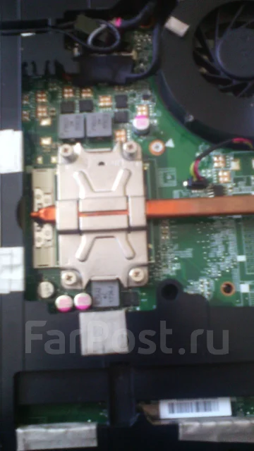 DNS Gamer 0133834. 2,4����, ��� 512 ��, ���� 500���, WiFi: 1, Bluetooth: 1, ����������� �� 24��. ����