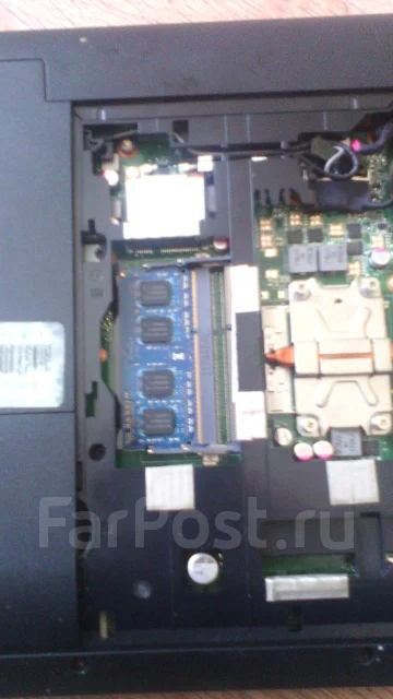 DNS Gamer 0133834. 2,4����, ��� 512 ��, ���� 500���, WiFi: 1, Bluetooth: 1, ����������� �� 24��. ����