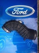 Патрубок воздухозаборника. Ford Explorer