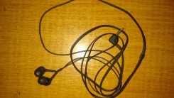 Sennheiser IE 800 ����