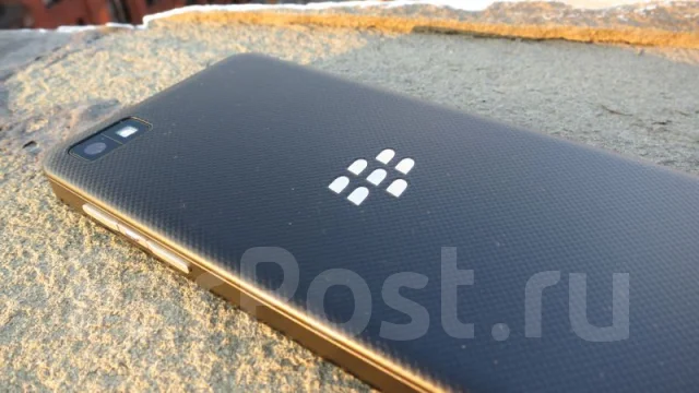 BlackBerry Z10 ����