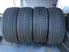 Bridgestone Blizzak Revo2. Зимние, без шипов, 2012 год, износ: 10%, 4 шт