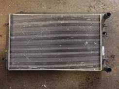 Радиатор охлаждения двигателя. Volkswagen Passat Volkswagen Golf Audi TT Audi A3 Audi A4 Skoda Octavia