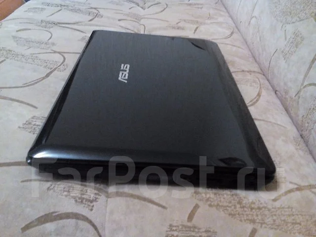 Asus K52JE. 2,3����, ��� 3072 ��, ���� 320���, WiFi: 1 ����