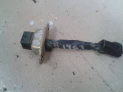 Ограничитель двери. Mitsubishi Airtrek, CU5W, CU2W, CU4W Mitsubishi Lancer Cedia, CT9W, CS2A, CS5A, CS6A, CT9A, CS2W, CS2V, CS5W Mitsubishi Bravo, U42...