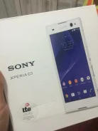 Sony Xperia C3. �/�