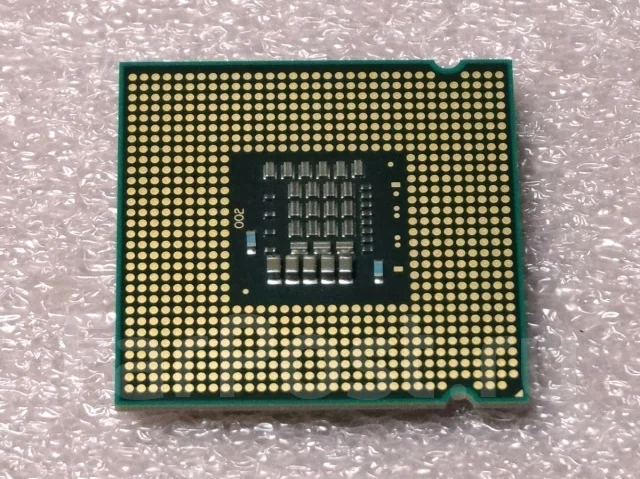 Intel Core 2 Duo E8500 ����
