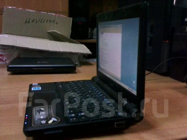 Asus Eee PC 900AX. 1,6����, ��� 1024 ��, ���� 160���, WiFi: 1, ����������� �� 2��. ����