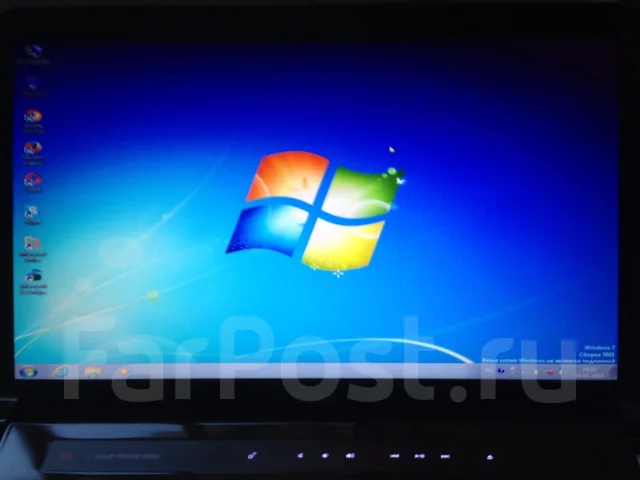 Dell Studio 1749. 2,3����, ��� 8 ��, ���� 500���, WiFi: 1, ����������� �� 2��. ����