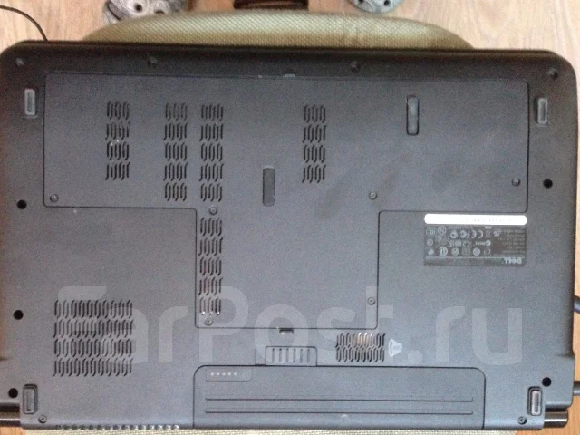 Dell Studio 1749. 2,3����, ��� 8 ��, ���� 500���, WiFi: 1, ����������� �� 2��. ����