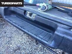 Бампер. Toyota Hiace, LH178V Двигатель 5L