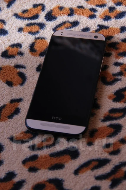 HTC One mini 2 ����
