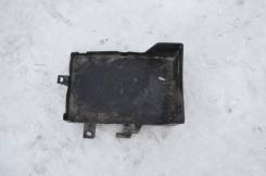 Кронштейн под аккумулятор. Mitsubishi Outlander, CW6W