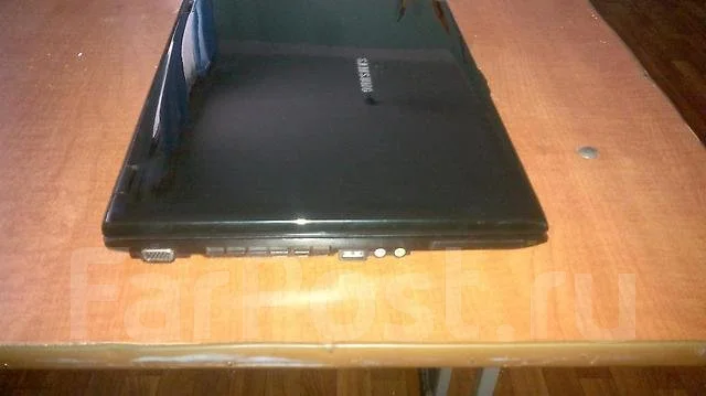 Samsung R60 Plus. 2 000����, ��� 4 ��, ���� 160���, WiFi: 1, Bluetooth: 1, ����������� �� 1��. ����