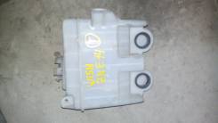 Бачок стеклоомывателя. Toyota Wish, ZNE14, ZNE14G Двигатель 1ZZFE
