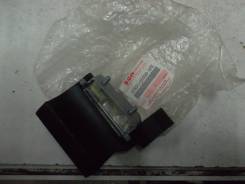 Замок двери. Suzuki Escudo, TL52W, TD02W, TA52W, TD32W, TA02W, TD62W, TD52W, TX92W Suzuki Every