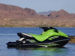 Kawasaki Ultra. 2011 ��� ����