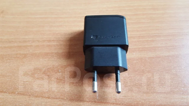 Sony Ericsson Live with walkman. �/� ����