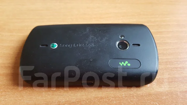 Sony Ericsson Live with walkman. �/� ����