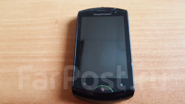 Sony Ericsson Live with walkman. �/� ����