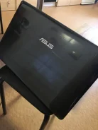 Asus A52JT. 2����, ��� 3072 ��, ���� 320���, WiFi: 1, Bluetooth: 1, ����������� �� 1��. ����