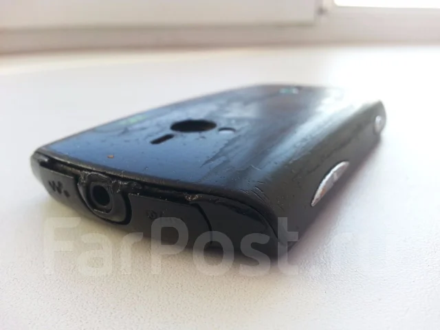 Sony Ericsson Walkman Live WT19i. �/� ����
