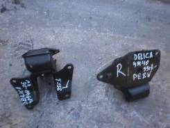Кронштейн опоры двигателя. Mitsubishi Delica Space Gear, PF8W, PC5W, PD5V, PD6W, PF6W, PB5W, PD8W, PA5W, PB5V, PB6W, PE8W, PA5V Mitsubishi Delica