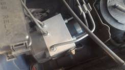 Блок abs. Toyota Lite Ace, KR42, SR40 Toyota T.U.V Toyota Town Ace Noah, CR42, KR52, KR41, KR42, SR40, SR50, SR50G, CR50, CR41, CR52, CR51, CR40 Toyot...