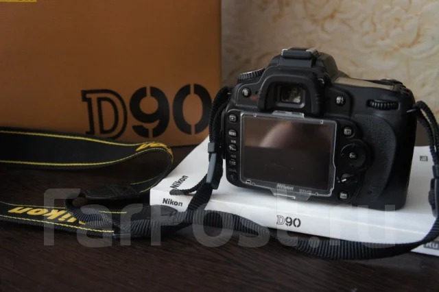 Nikon D90 ����