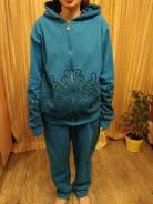 Костюмы спортивные. 50