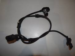 Датчик abs. Seat Exeo, 3R2, 3R5 Audi A4, 8E2, 8E5, 8EC, 8ED, 8H7, 8HE Audi RS4, 8HE Audi S4, 8E2, 8E5, 8EC, 8ED, 8H7, 8HE Двигатели: ALZ, BWE, AKE, AL...