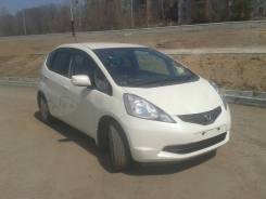 Toyota Vitz. Без водителя