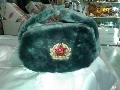 Шапки.