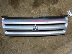 Решетка радиатора. Mitsubishi Dingo, CQ2A Двигатели: 4G15, GDI