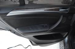 Обшивка двери. BMW X5, E70