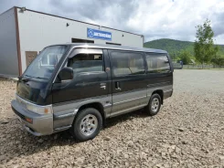 Nissan Homy. �������, 4wd, 2.7, ������, 165 000����. �� ����