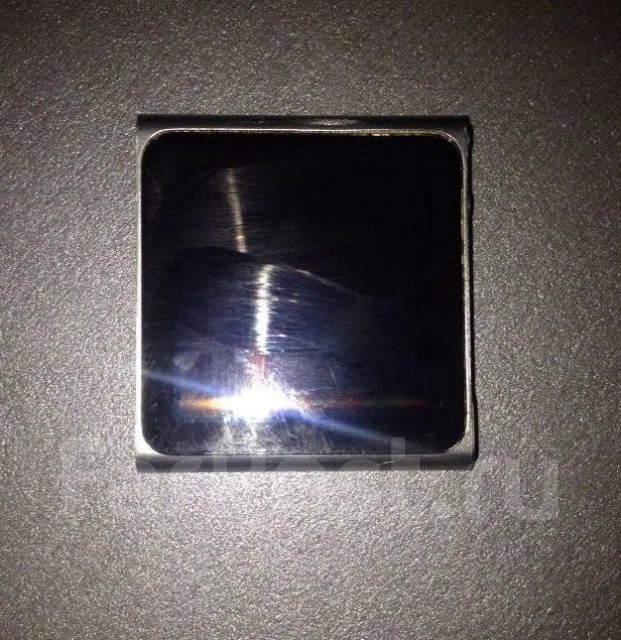 Apple iPod nano. ����