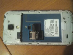 Samsung Galaxy S4 mini GT-i9195. �/�