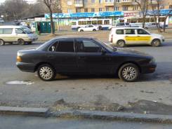 Toyota Camry. автомат, передний, 1.8, бензин, 200 000 тыс. км