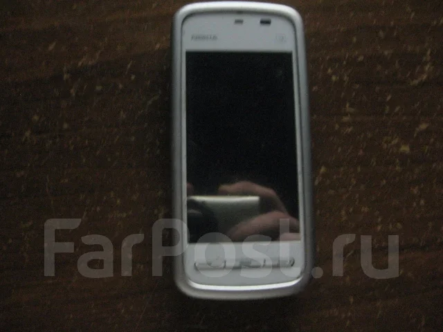 Nokia 5230 ����