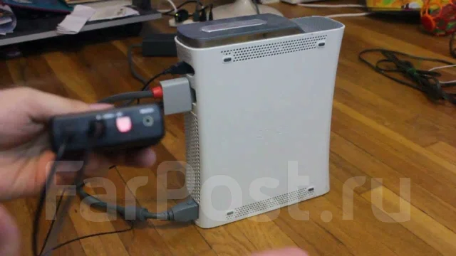 Microsoft Xbox 360 Arcade 256MB ����