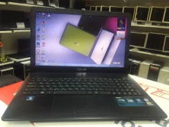 Asus X501A. 15.6", ��� 2048 ��, ���� 320���, WiFi, ����������� �� 3��.