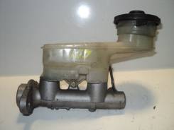 Цилиндр главный тормозной. Honda Jazz Honda Fit, GD4, GD3, GD2, GD1, UA-GD4, LA-GD3, LA-GD4, UA-GD2, LA-GD1, DBA-GD2, CBA-GD4, DBA-GD1, UA-GD3, LA-GD2...