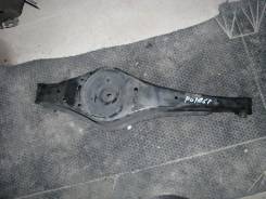 Рычаг подвески. Volkswagen: Passat, Caddy, Jetta, Scirocco, Tiguan, Passat CC, Beetle, Eos, Golf Plus, Touran, Golf Audi: S3, TT, Q3, TT RS, RS Q3, RS...