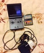 Nintendo Game Boy ����