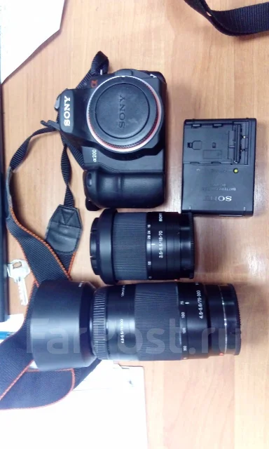 Sony Alpha DSLR-A200. 10 - 14.9 ��, ���: 14� � ����� ����