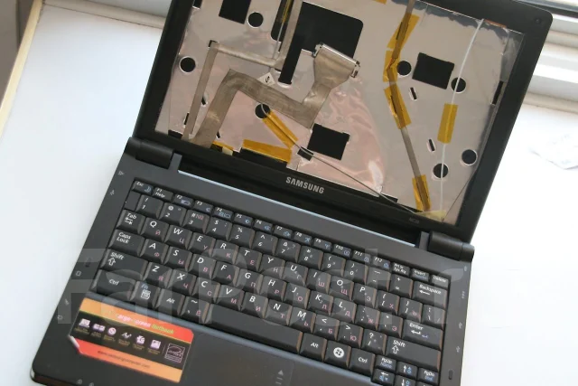 Samsung NC. WiFi: 1, Bluetooth: 1 ����