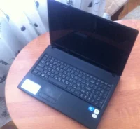 Lenovo. 15.6", ��� 4096 ��, WiFi, Bluetooth
