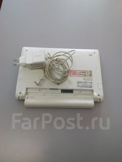 Asus Eee PC X101CH. 1����, ��� 512 ��, ���� 1���, ����������� �� 1��. ����