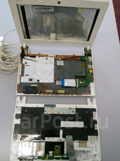 Asus Eee PC X101CH. 1����, ��� 512 ��, ���� 1���, ����������� �� 1��. ����